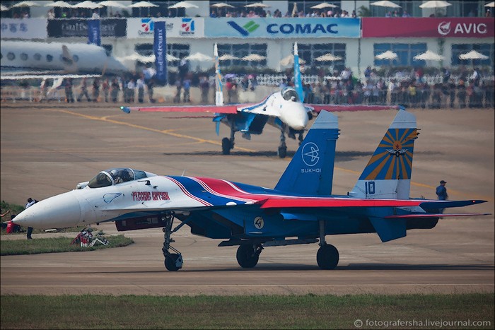 Máy bay Nga phô diễn tại Triển lãm Hàng không Chu Hải ảnh 12